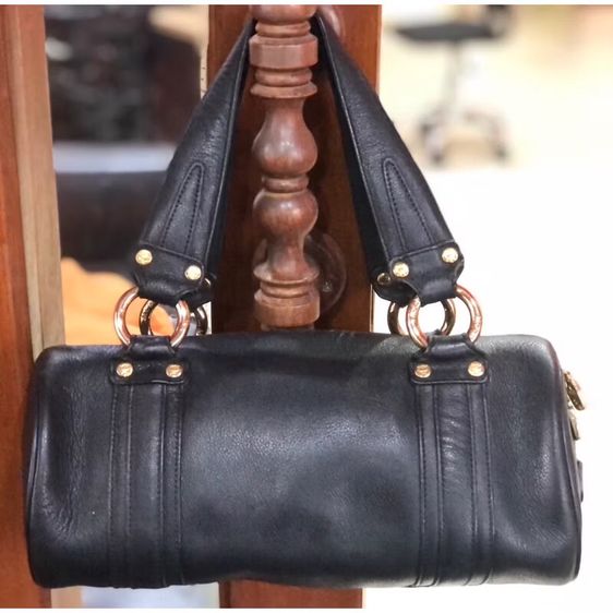 กระเป๋าหนัง mcm สีดำ ทรงปาปิลอน ของแท้ รับประกัน รูปที่ 2