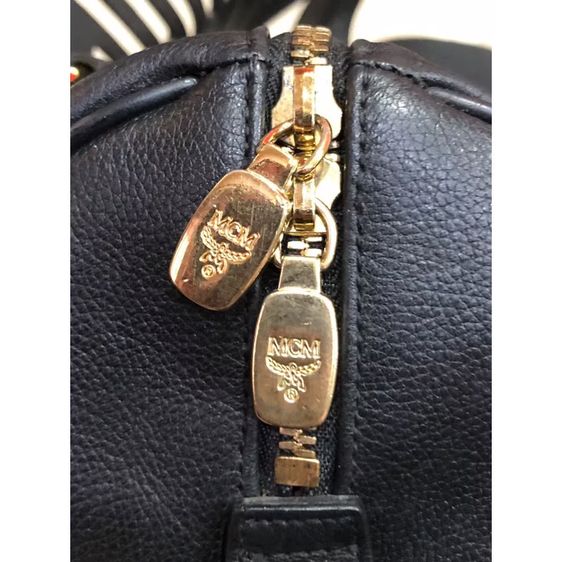 กระเป๋าหนัง mcm สีดำ ทรงปาปิลอน ของแท้ รับประกัน รูปที่ 4