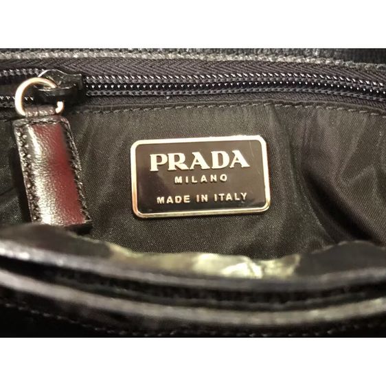 Prada Shopper Inside-Out สีดำกระเป๋าโท้ตเล็ก Prada วินเทจ ของแท้  รูปที่ 5