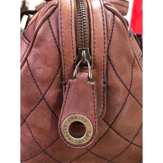 กระเป๋าๆถือBally ไม่แท้ยินดีคืนเงิน รูปที่ 4