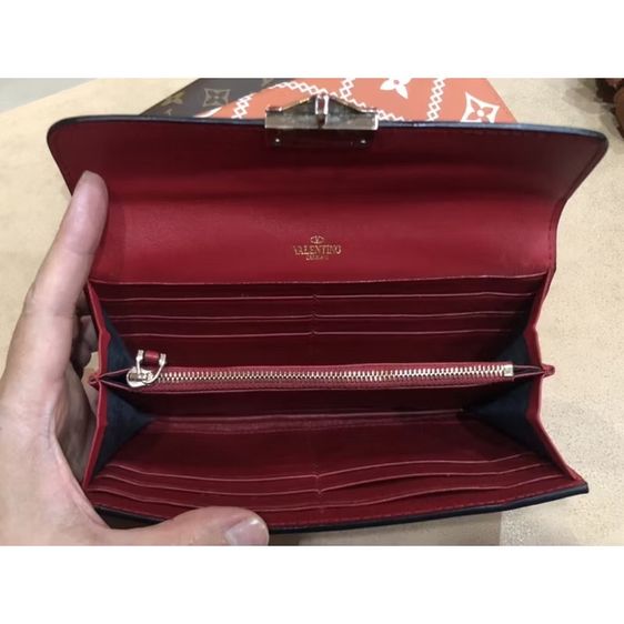 กระเป๋าสตางค์ Valentino งานตู้ญี่ปุ่นไม่รับประกันแท้ รูปที่ 4