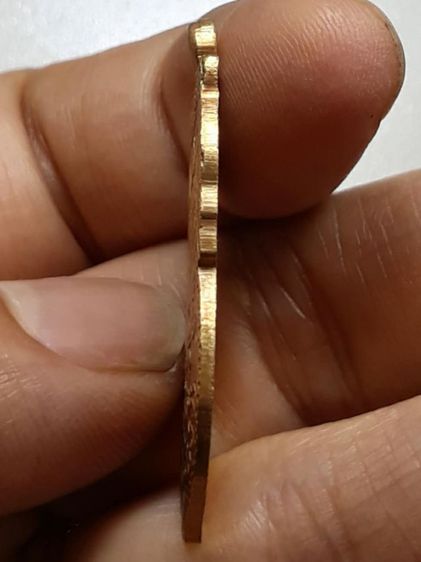 เหรียญหลวงพ่อชม วัดพุทไธศวรรย์ กะไหล่ทอง รูปที่ 3