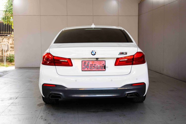 BMW Series 5 2018 530e Sedan ปลั๊กอินไฮบริด (PHEV) ไม่ติดแก๊ส เกียร์อัตโนมัติ ขาว รูปที่ 4