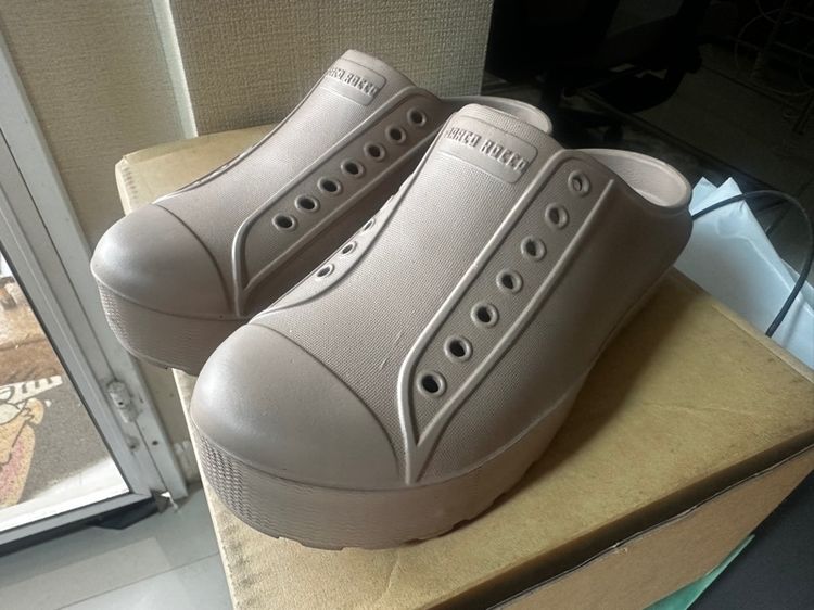 รองเท้าแตะปิดหัว ไซส์ 40 เท้า 25 ซม. ใส่ครั้งเดียว รูปที่ 2