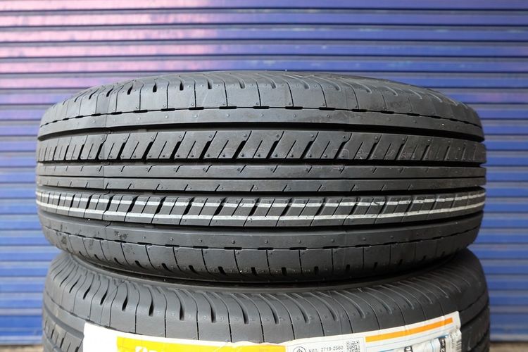 ยางใหม่ Bridgestone รุ่น Duravis R611 ขนาด 215 70R15 ปี25 รูปที่ 3