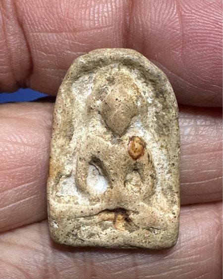 🙏นาง ไม่ทราบกรุ🙏พระกำแพงซุ้มกอ กรุฝั่งเมือง🙏พระร่วงนั่งเข่ากว้าง องค์ละ1000 รูปที่ 8