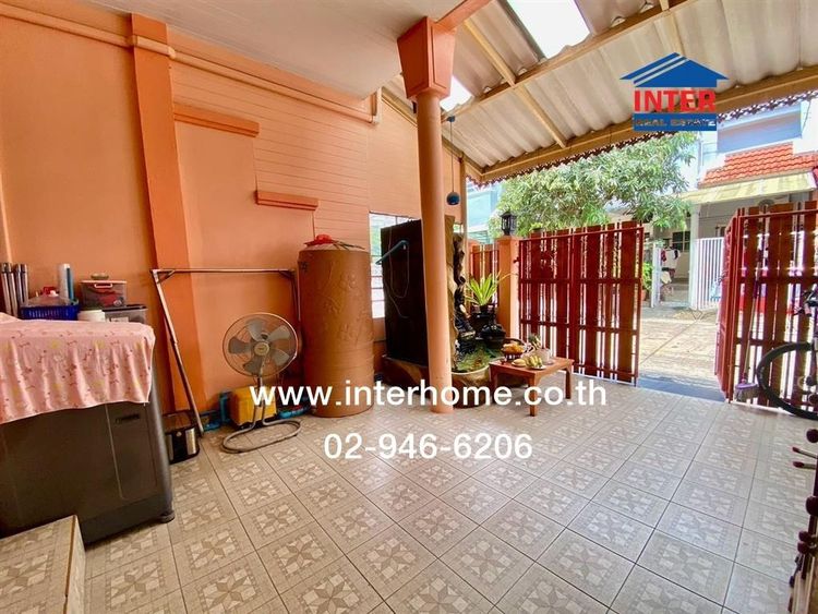 มีบางส่วน ไม่ใช่ ทาวน์เฮ้าส์ 2.5 ชั้น 18 ตร.ว. หมู่บ้านเกษราคลาสสิคโฮม ใกล้โรงเรียนทรงวิทย์ศึกษา ซอยเสรีไทย81 ถนนรามอินทรา ถนนเสรีไทย เขตคันนายาว กรุงเทพ รูปที่ 3