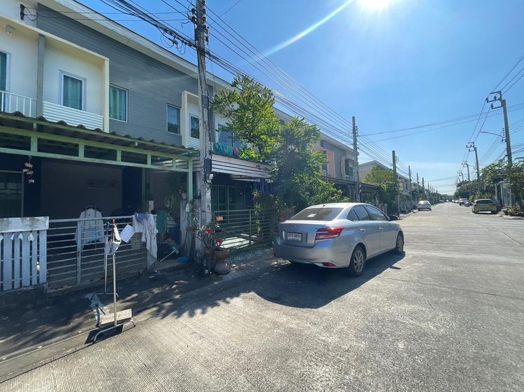 ใช่ 💖 ทาวน์เฮ้าส์ มีนบุรี ราคาพิเศษ! 💖 รูปที่ 3