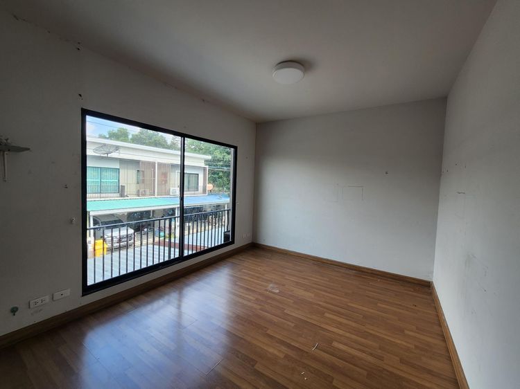 ใช่ 💖 ทาวน์เฮ้าส์ บางพลี ราคาพิเศษ! 💖 รูปที่ 3