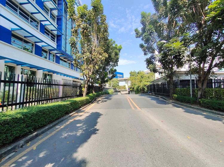 ใช่ 💖 ทาวน์เฮ้าส์ ประเวศ ราคาพิเศษ! 💖 รูปที่ 4