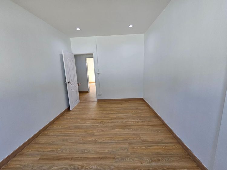 ใช่ 💖 ทาวน์เฮ้าส์ บางบ่อ ราคาพิเศษ! 💖 รูปที่ 3