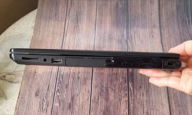 Notebook Dell W5641104RTH 3467 Intel (R) I5-7200 มือสอง สภาพด้านนอก 85 เปอร์เซ็นต์ เพิ่ม Ram 12 GB จอ 14 นิ้ว HDD 200 GB  Window10 รวมกระเป๋า รูปที่ 8