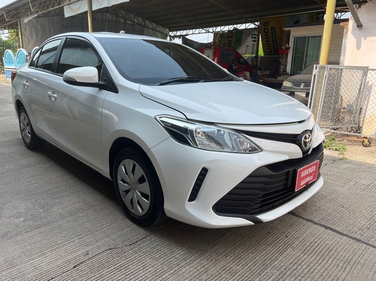 Toyota Vios 2018 1.5 J Sedan เบนซิน ไม่ติดแก๊ส เกียร์อัตโนมัติ ขาว รูปที่ 2