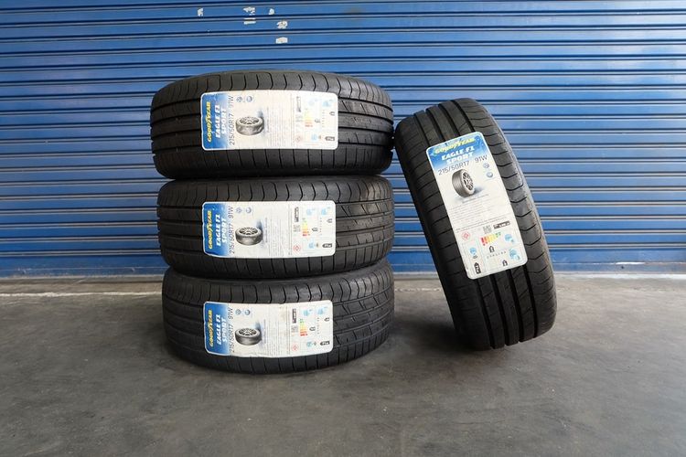 🥳Goodyear  F1 Sport ขนาด 215 50R17 ปี24 