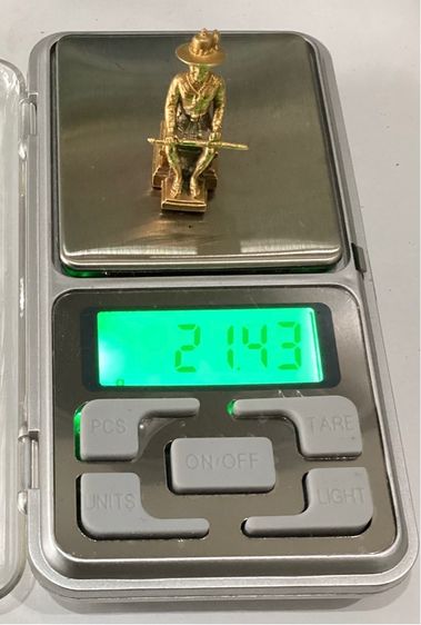 รูปหล่อเนื้อทองคำสมเด็จพระเจ้าตากสิน น้ำหนัก21.43กรัม รูปที่ 6