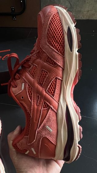 รองเท้า ASICS x Denim Tears  รูปที่ 4