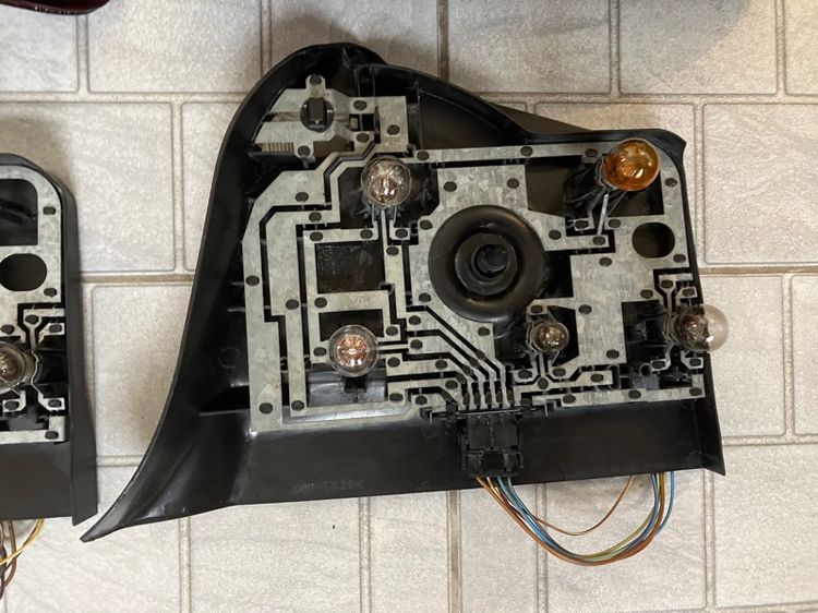 ไฟท้าย Compact 316i ไฟเลี้ยวแก้ม ไฟตัดหมอก ไฟมุม ส้ม BMW E36 รุ่นปี 1992 ถึง 2000 ใส่ 318i 318is 320is 323i 325i รูปที่ 15