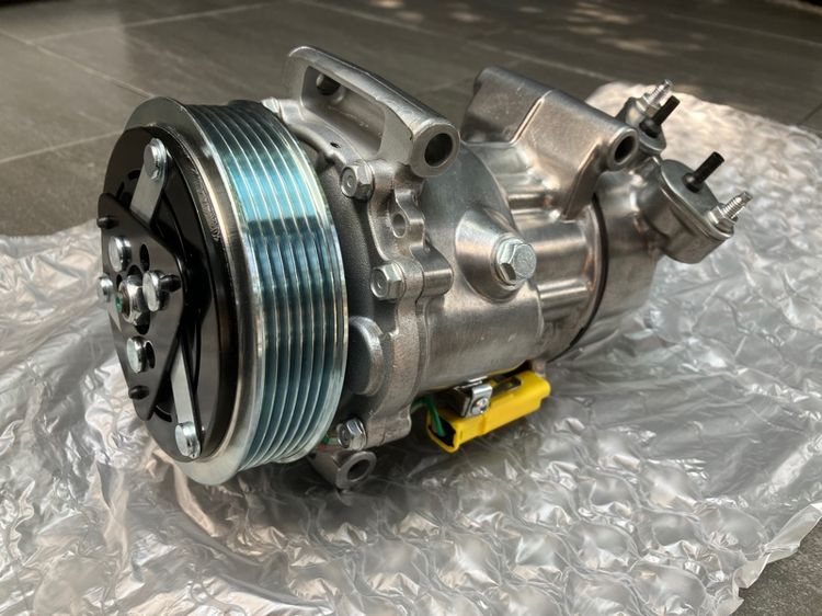 คอมเพลสเซอร์แอร์ Peugeot 206 307  Citroen C2 C3 Beringo Part no. SD6V12 AC รูปที่ 10