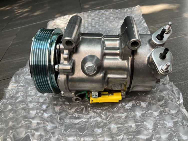 คอมเพลสเซอร์แอร์ Peugeot 206 307  Citroen C2 C3 Beringo Part no. SD6V12 AC รูปที่ 11