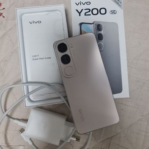 Vivo Y200 5g  512gb สีเงิน สินค้าใหม่ แถมเคส และติด Flim  รูปที่ 4
