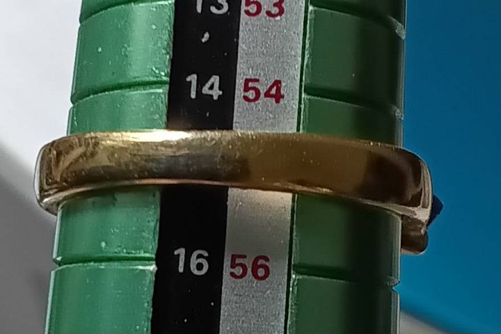 แหวนทอง พลอยสามสี ไพลิน ทับทิม บุษราคัม รูปที่ 15