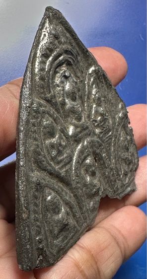 🙏 พระนางท่ามะปรางค์กรุวัดมหาธาตุ สุพรรณบุรี มีนวลดินเดิม🙏พระแผงตัดชินเงิน อยุธยา มีปรอทเด้ม องค์ละ1850 รูปที่ 11