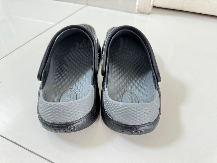 รองเท้ามือสอง crocs literide แท้ รูปที่ 3