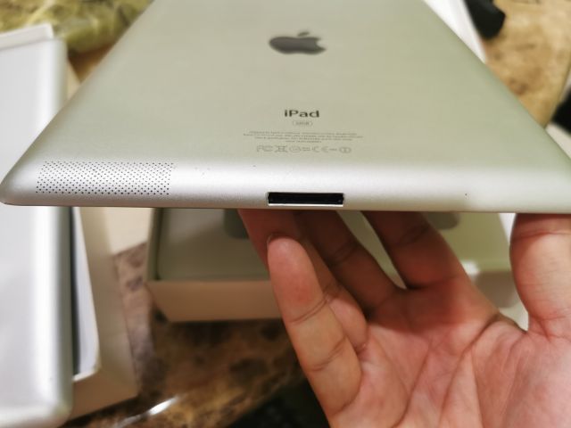 ขาย ipad 2 เครื่อง 1500 บาท พร้อมกล่อง รูปที่ 8