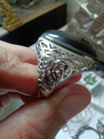 แหวนเงิน หัวนิล วงใหญ่ ลายฉลุ ทำวงเดียว ใส่เต็มนิ้ว รูปที่ 18