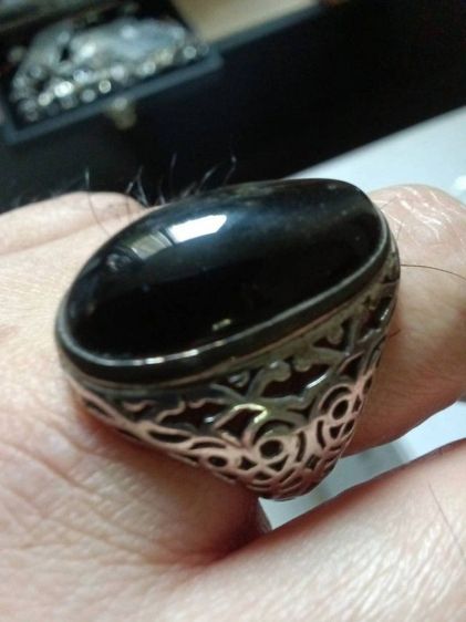 แหวนเงิน หัวนิล วงใหญ่ ลายฉลุ ทำวงเดียว ใส่เต็มนิ้ว รูปที่ 5
