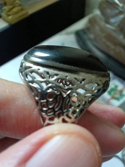 แหวนเงิน หัวนิล วงใหญ่ ลายฉลุ ทำวงเดียว ใส่เต็มนิ้ว รูปที่ 6