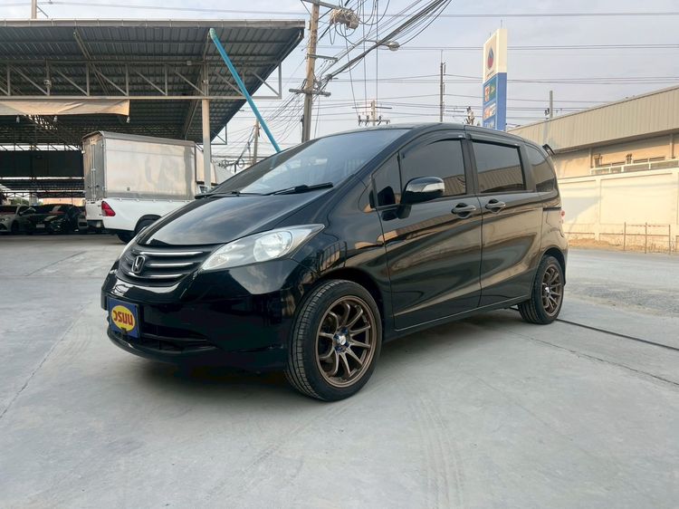 Honda Freed 2011 1.5 E Utility-car เบนซิน ไม่ติดแก๊ส เกียร์ธรรมดา ดำ รูปที่ 3