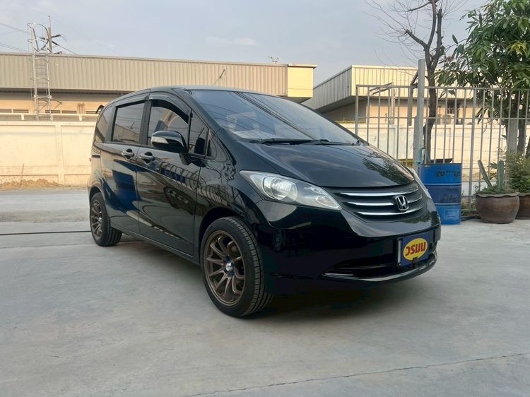 Honda Freed 2011 1.5 E Utility-car เบนซิน ไม่ติดแก๊ส เกียร์ธรรมดา ดำ รูปที่ 4