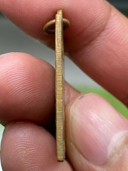 เหรียญหลวงพ่อพวง วัดหนองกระโดน รูปที่ 4