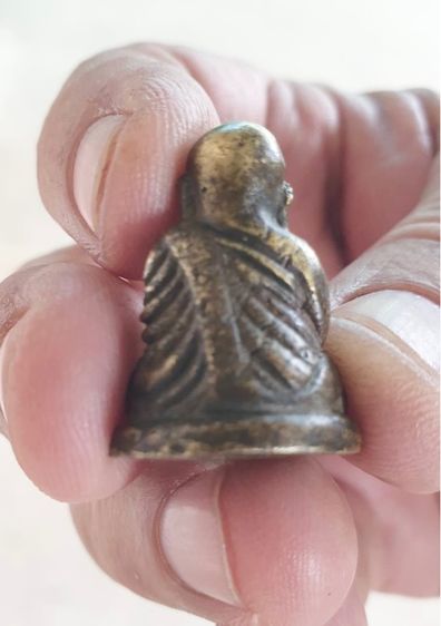 หลวงพ่อเงินพิมพ์นิยม รูปที่ 2