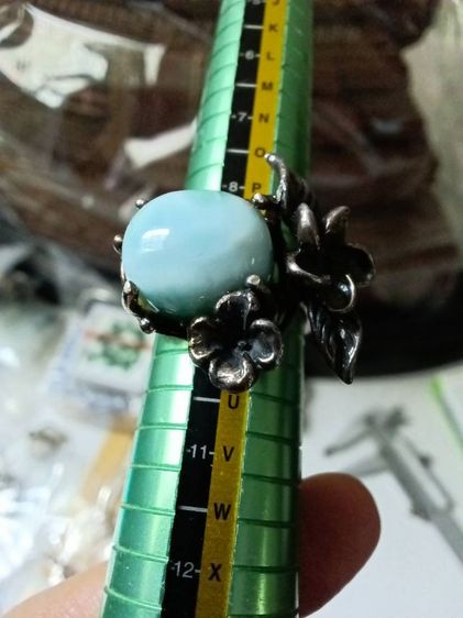 แหวนเงินประดับหินลาริม่า หรือเรียกหินพบรัก หินปลาโลมา อูมสวยงามมาก รูปที่ 18