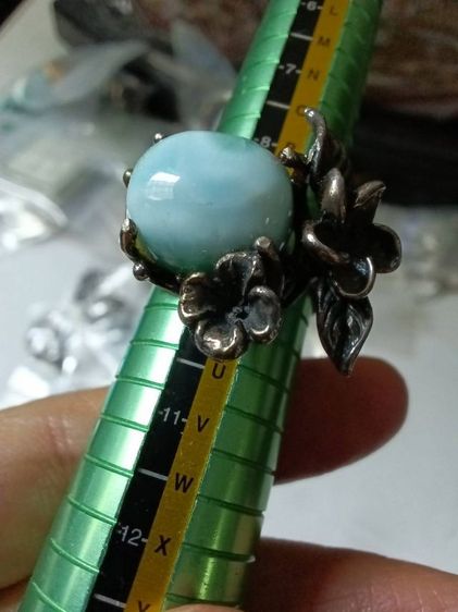 แหวนเงินประดับหินลาริม่า หรือเรียกหินพบรัก หินปลาโลมา อูมสวยงามมาก รูปที่ 6