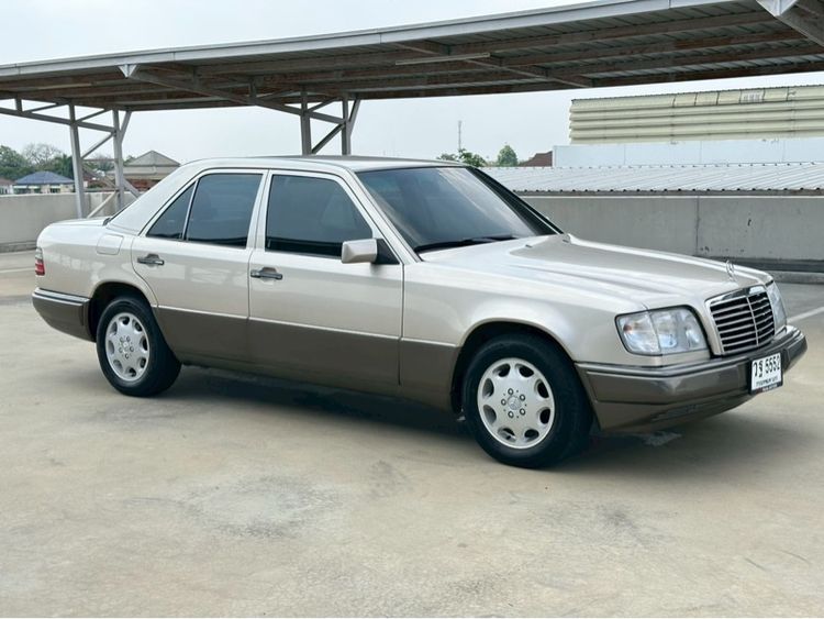 Mercedes-Benz E-Class 1995 E280 Sedan เบนซิน ไม่ติดแก๊ส เกียร์อัตโนมัติ น้ำตาล รูปที่ 2