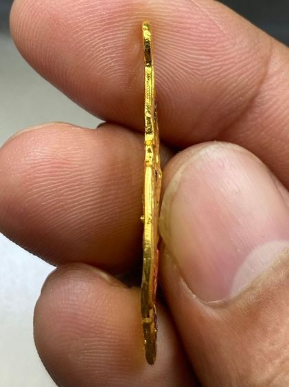 เหรียญฉลุหลวงพ่อรุ่ง ลงยา รูปที่ 3