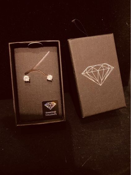 ต่างหูเพชร CZ มาพร้อมกล่อง แบรนด์ LOVISA จากออสเตรเลีย ส่งฟรี รูปที่ 5