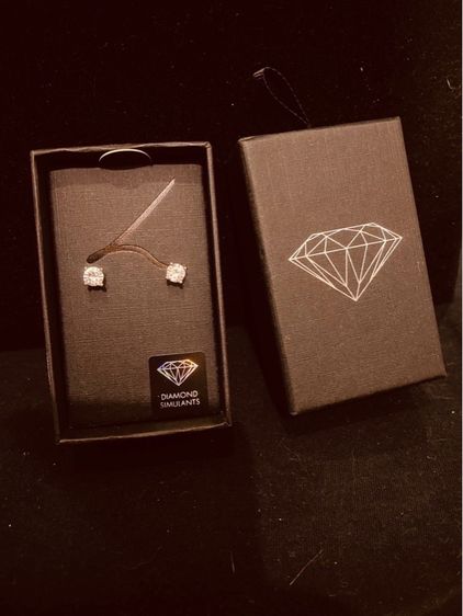 ต่างหูเพชร CZ มาพร้อมกล่อง แบรนด์ LOVISA จากออสเตรเลีย ส่งฟรี รูปที่ 10