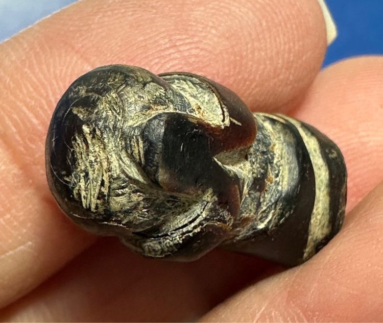 🙏 เครื่องรางของขลัง หนุมานเก่ามีจาร เลี่ยมเดิม ไม่ทราบคณาจารย์ 🙏พระปิดตาเขาแกะ ล.ป.รอด วัดนายโรง ก้นฝังตะกรุดอุดชันโรง องค์ละ2550 รูปที่ 15