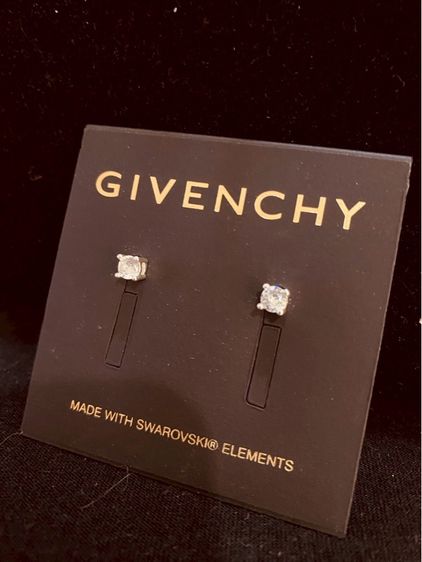 Givenchy แท้ 💯ประดับคริสตัล Swarovski แวววาวระดับพรีเมียม รูปที่ 5