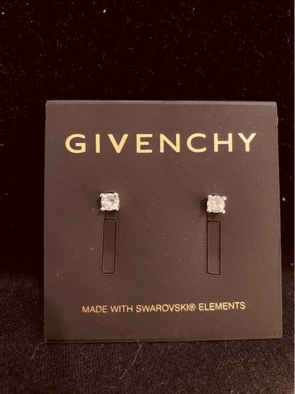 Givenchy แท้ 💯ประดับคริสตัล Swarovski แวววาวระดับพรีเมียม รูปที่ 3