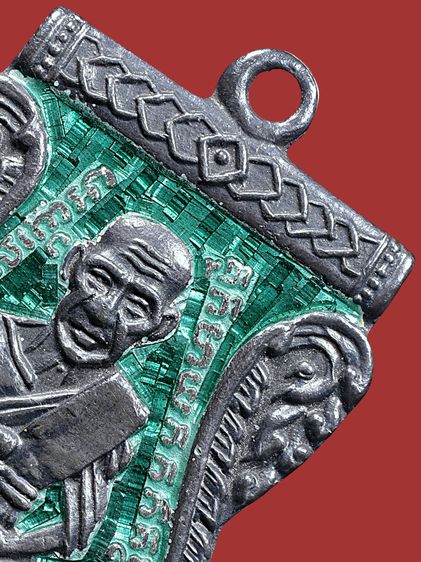 พระนิรันตราย - แคล้วคลาด - ปลอดภัย พระเพิ่งแกะจากเลี่ยม ให้เช่าเหรียญเสมาหลวงปู่ทวด วัดช้างให้ รุ่น 3 ปี 2504 เนื้อเงินลงยาสีเขียว สวยงาม รูปที่ 9