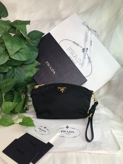 ไม่ระบุ อื่นๆ อื่นๆ Prada แท้