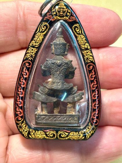 รูปหล่อโบราณ ท้าวเวสสุวรรณ  พิมพ์ใหญ่ วัดสุทัศน์ฯ พิธีเดือนเพ็ญ ปี53 รูปที่ 7