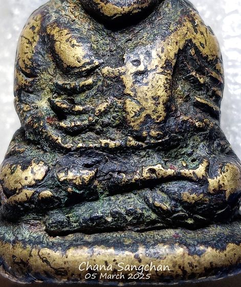 หลวงพ่อเงินบางคลาน พิมพ์ขี้ตาห้าชาย สวยจัดทุกมุม หล่อโบราณเก่าแท้ถึงยุค หายากสุดๆ รูปที่ 3