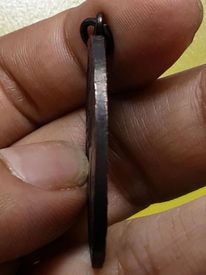 เหรียญหลวงพ่อเพชร พิจิตร กะไหล่ทองเหรียญหลวงพ่อฉุย วัดคงคาราม ทองแดงรมดำ รูปที่ 4