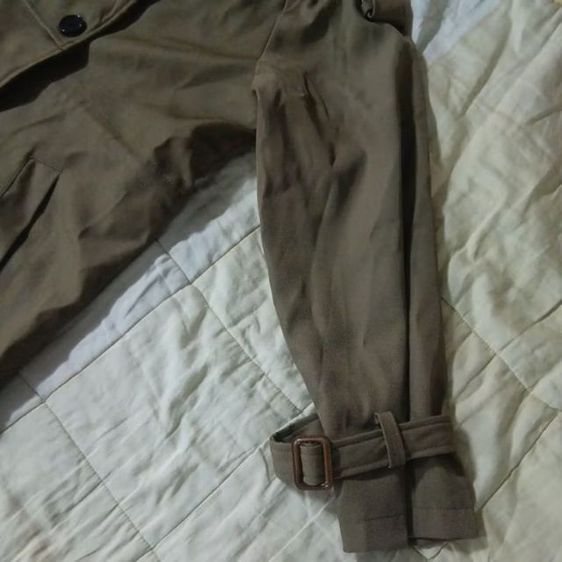 เสื้อกันหนาวสวมใส่สบาย อก 46 นิ้ว ยาว 34 นิ้ว กระเป๋าใช้งานได้จริง รูปที่ 4